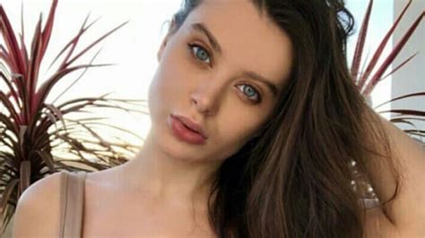 le pornostar piu giovani|Le 30 pornostar adolescenti più hot e le migliori giovani pornostar。